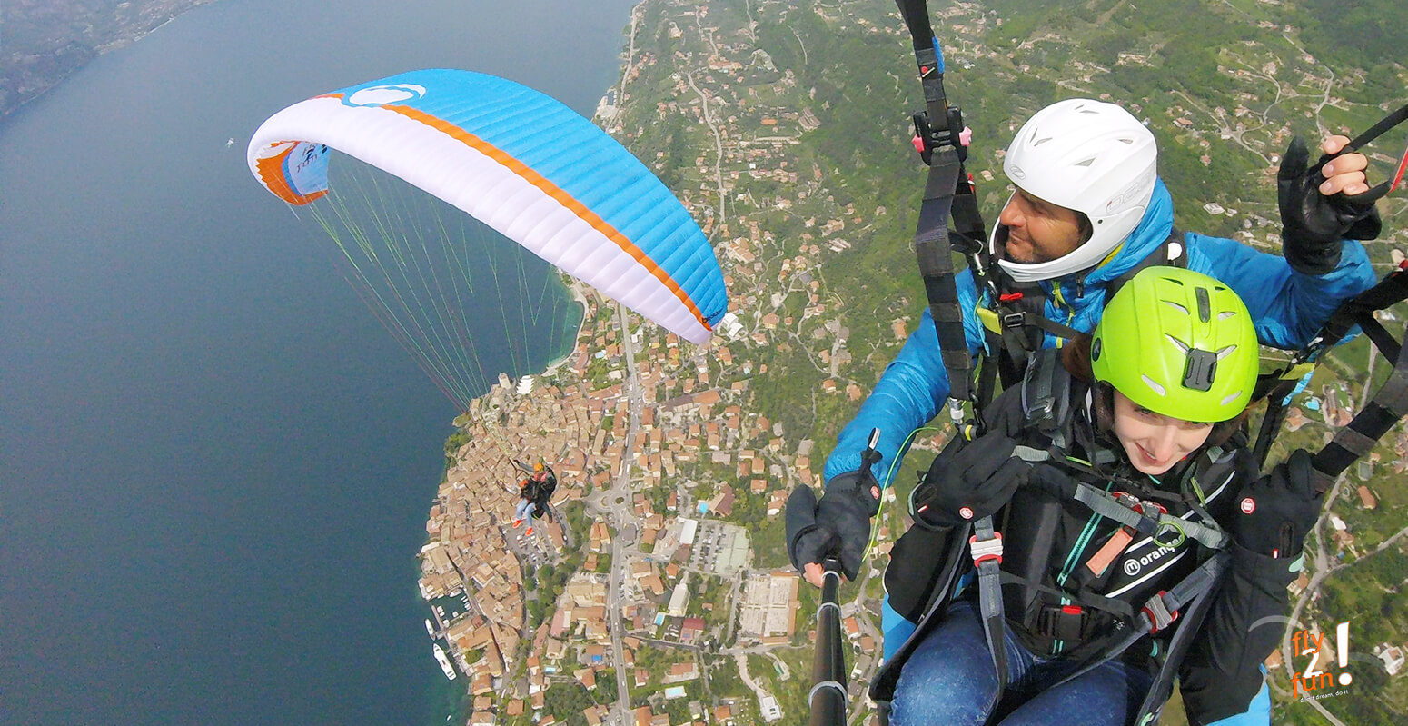 gleitschirmflug-malcesine-gardasee